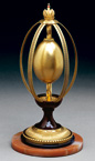 Presentation Golden Egg by Theo Faberge